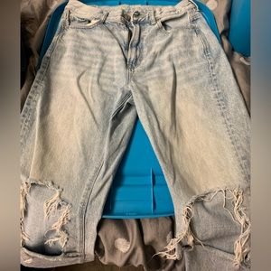 Garage distressed jeans: Size 6